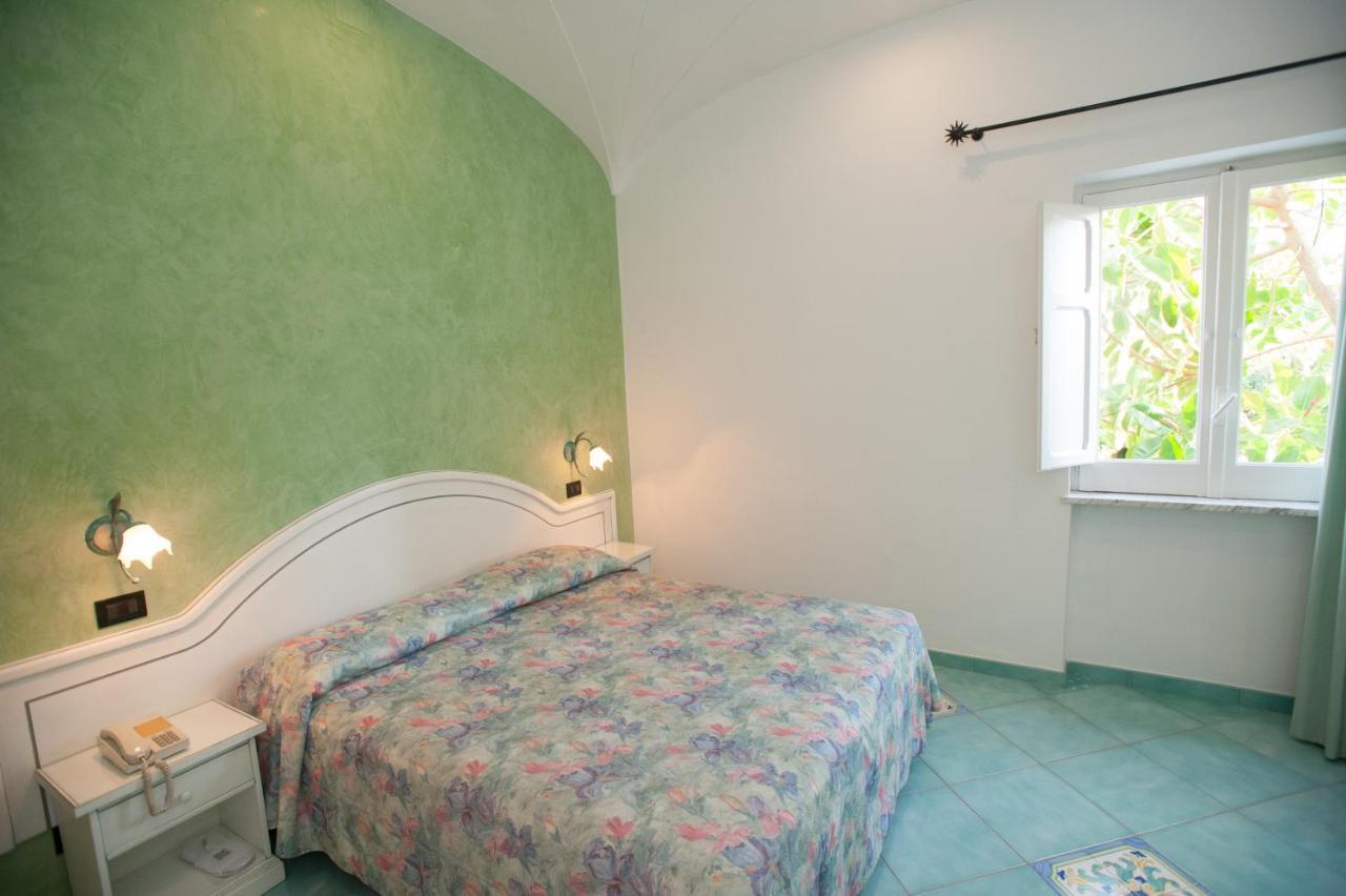 Hotel Villa Sirena - Thermae & Spa Ischia Zewnętrze zdjęcie