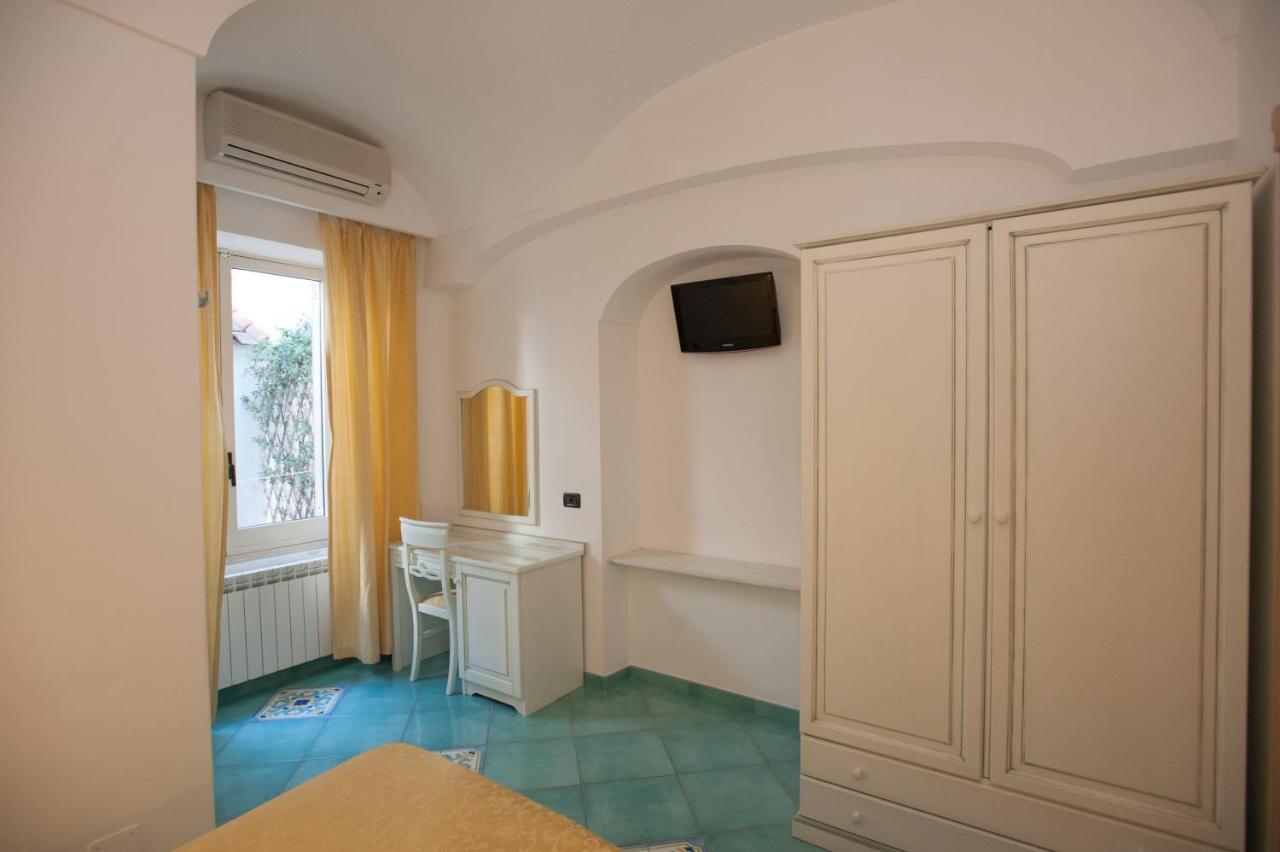 Hotel Villa Sirena - Thermae & Spa Ischia Zewnętrze zdjęcie