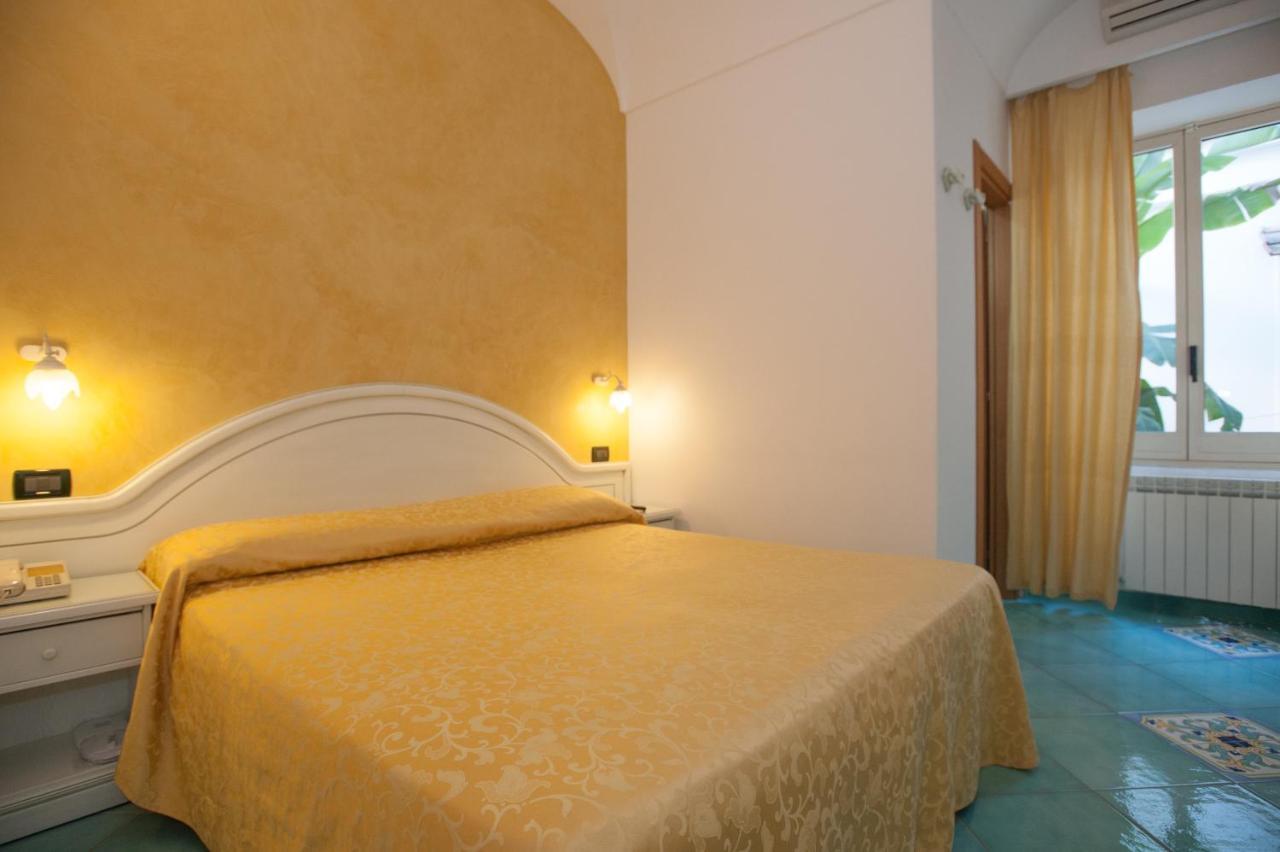 Hotel Villa Sirena - Thermae & Spa Ischia Zewnętrze zdjęcie